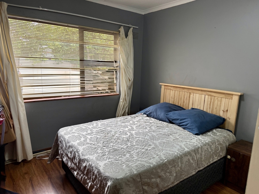 4 Bedroom Property for Sale in Bergzicht Western Cape